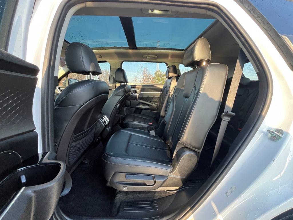 Used 2021 Kia Sorento SX image 17