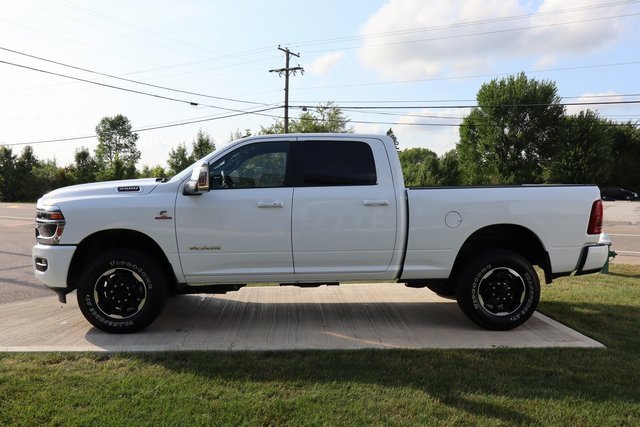 Used 2025 RAM 2500 Laramie image 32
