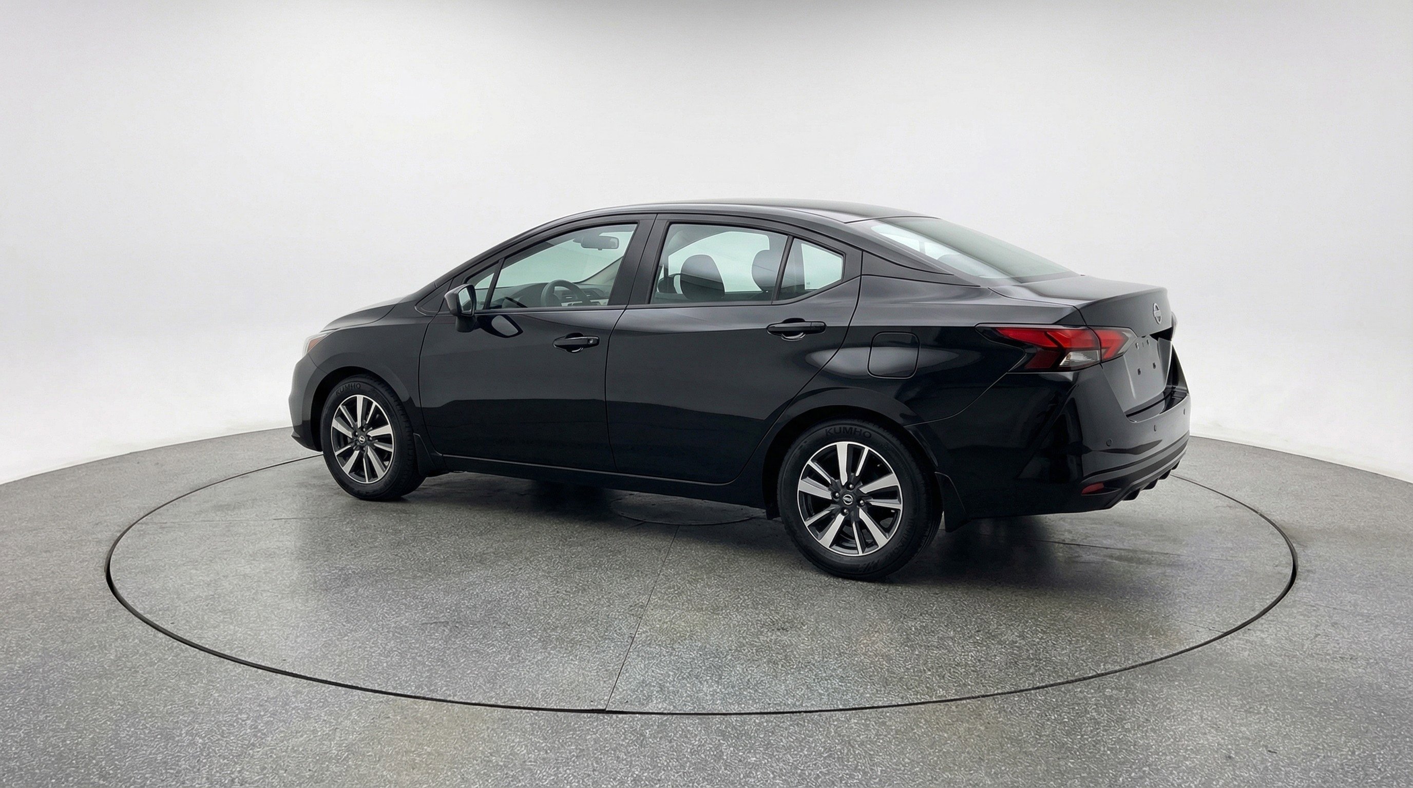 Used 2025 Nissan Versa SV w/ Trunk Package image 6