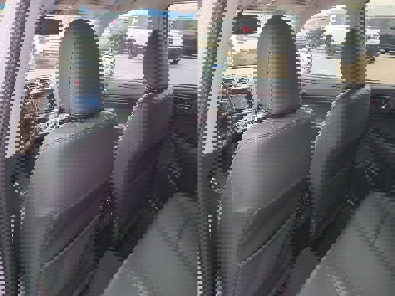 Used 2017 Subaru Outback 2.5i Limited image 17