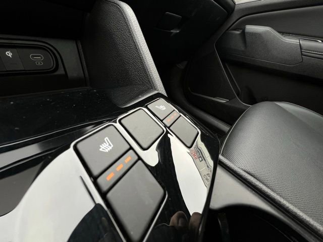 Used 2024 Kia Sportage X-Line w/ X-Line Premium Package image 25