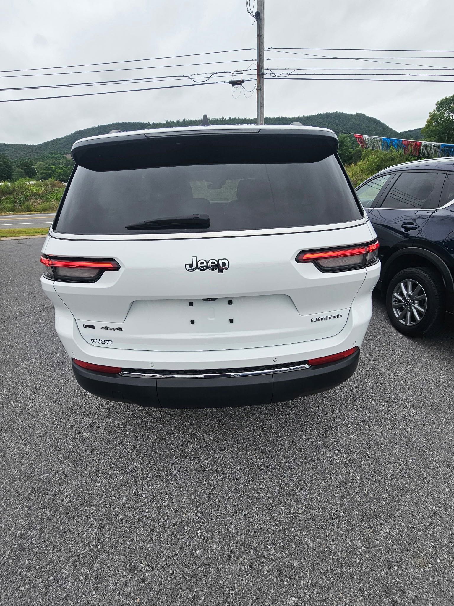 Used 2021 Jeep Grand Cherokee L Limited image 5