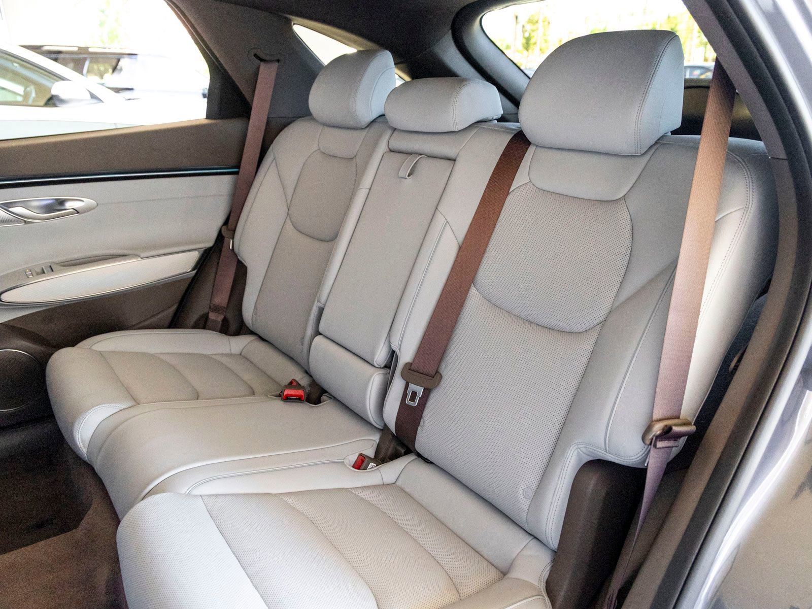 Used 2026 Genesis GV70 2.5T Advanced image 21