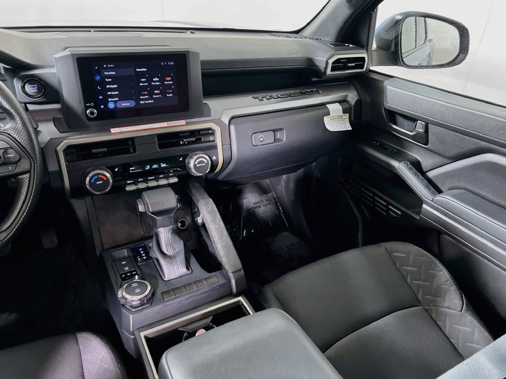 Certified 2026 Toyota Tacoma SR5 AWD/4WD image 20