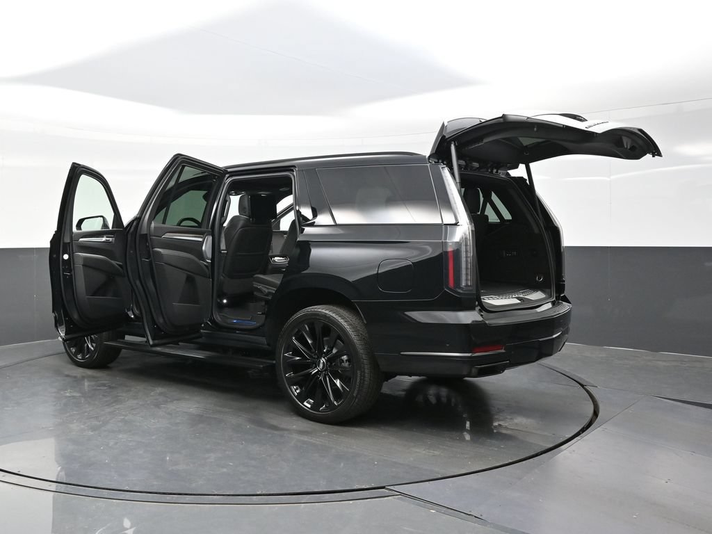 New 2026 Cadillac Escalade Platinum Sport w/ LPO, ONYX Package AWD/4WD image 50