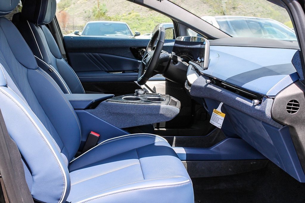 New 2025 Cadillac Optiq Sport 2 image 19