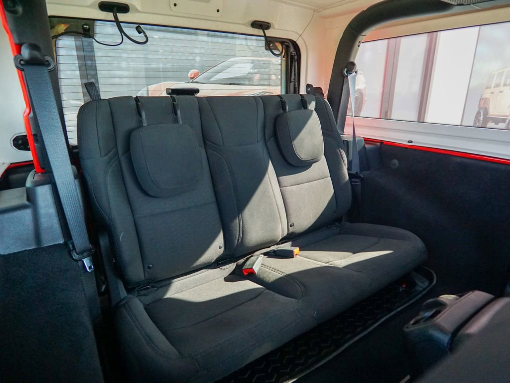 Used 2020 Jeep Wrangler Sport AWD/4WD image 24
