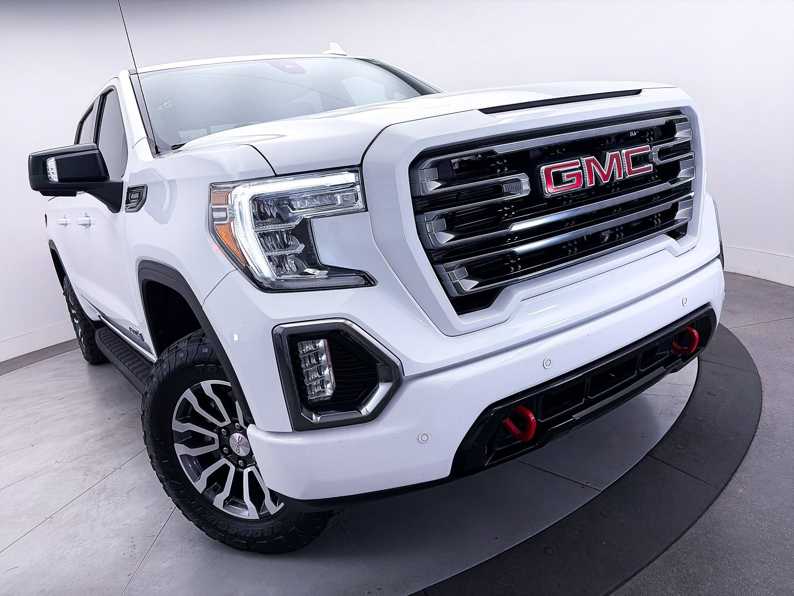 Used 2021 GMC Sierra 1500 AT4 w/ AT4 Premium Package AWD/4WD image 10