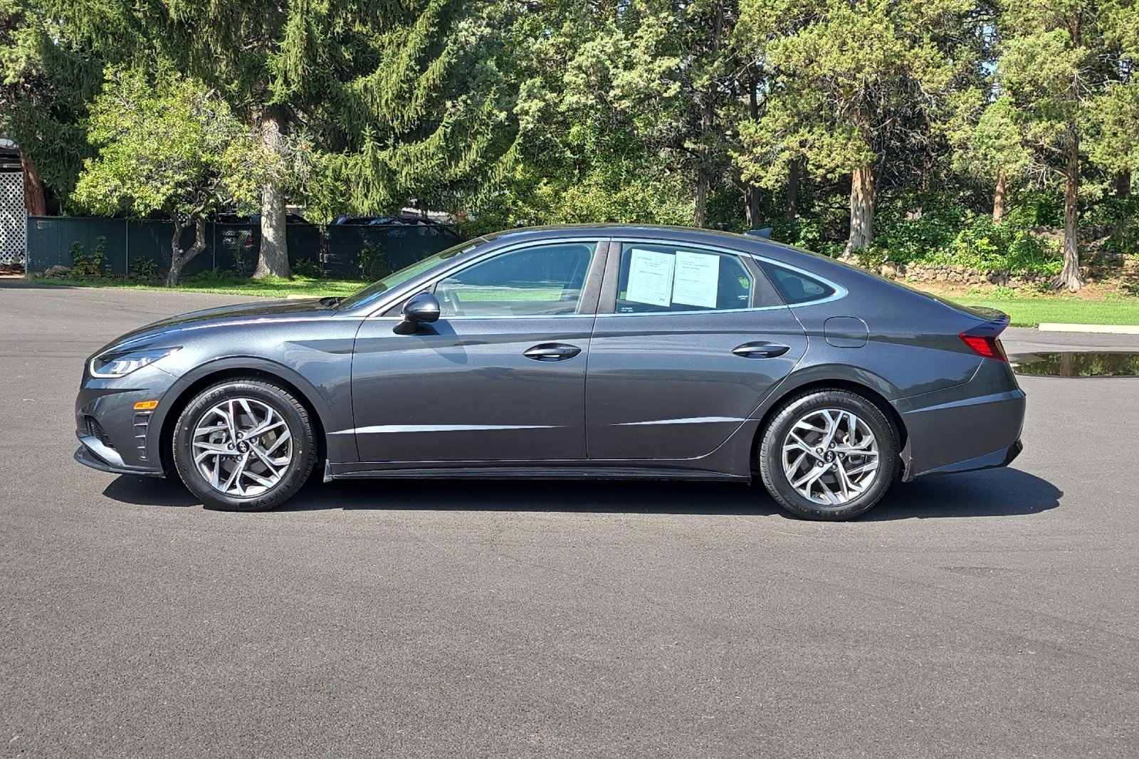 Used 2022 Hyundai Sonata SEL image 8