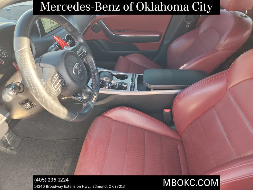 Used 2021 Kia Stinger GT2 AWD/4WD image 11