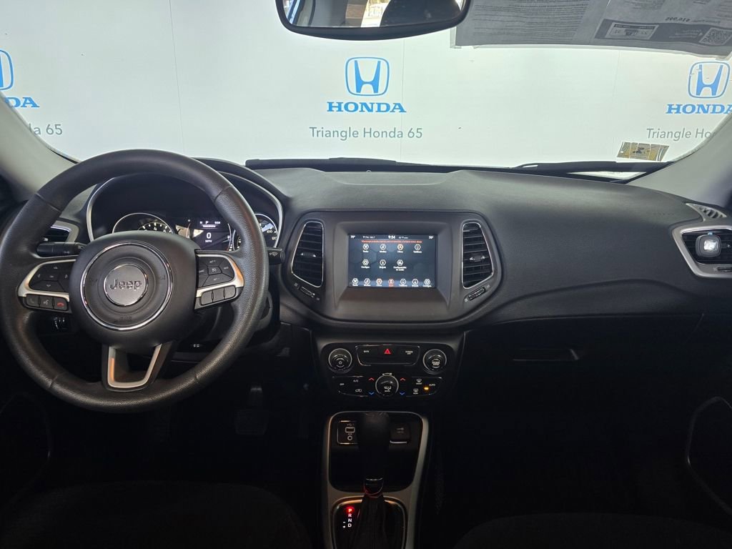 Used 2021 Jeep Compass Sport image 5