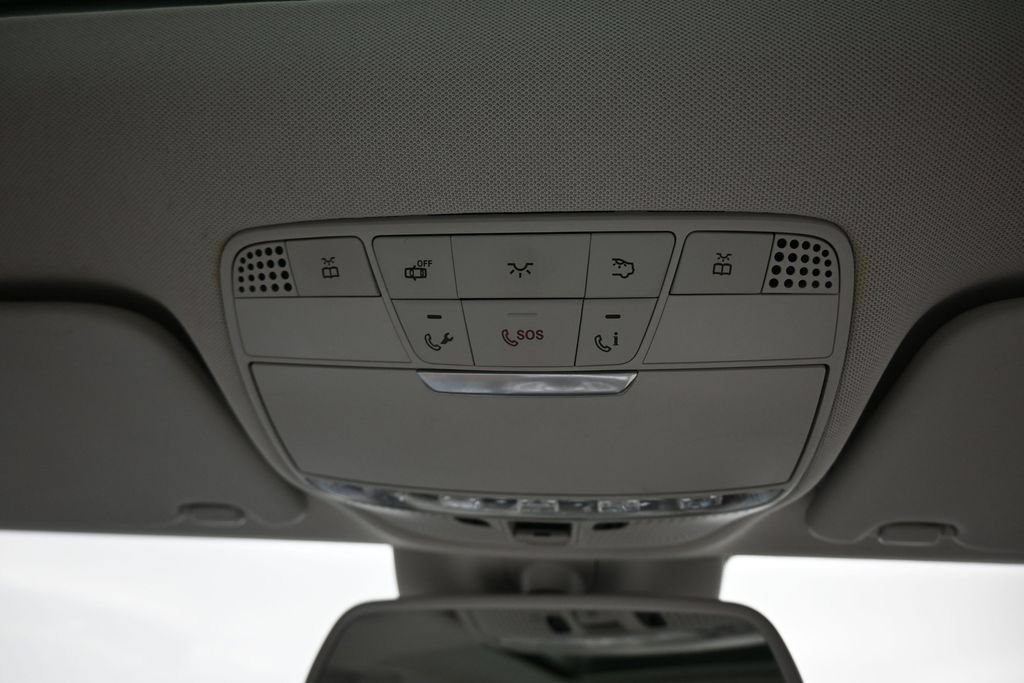 Used 2016 Mercedes-Benz C 300 4MATIC Sedan image 25