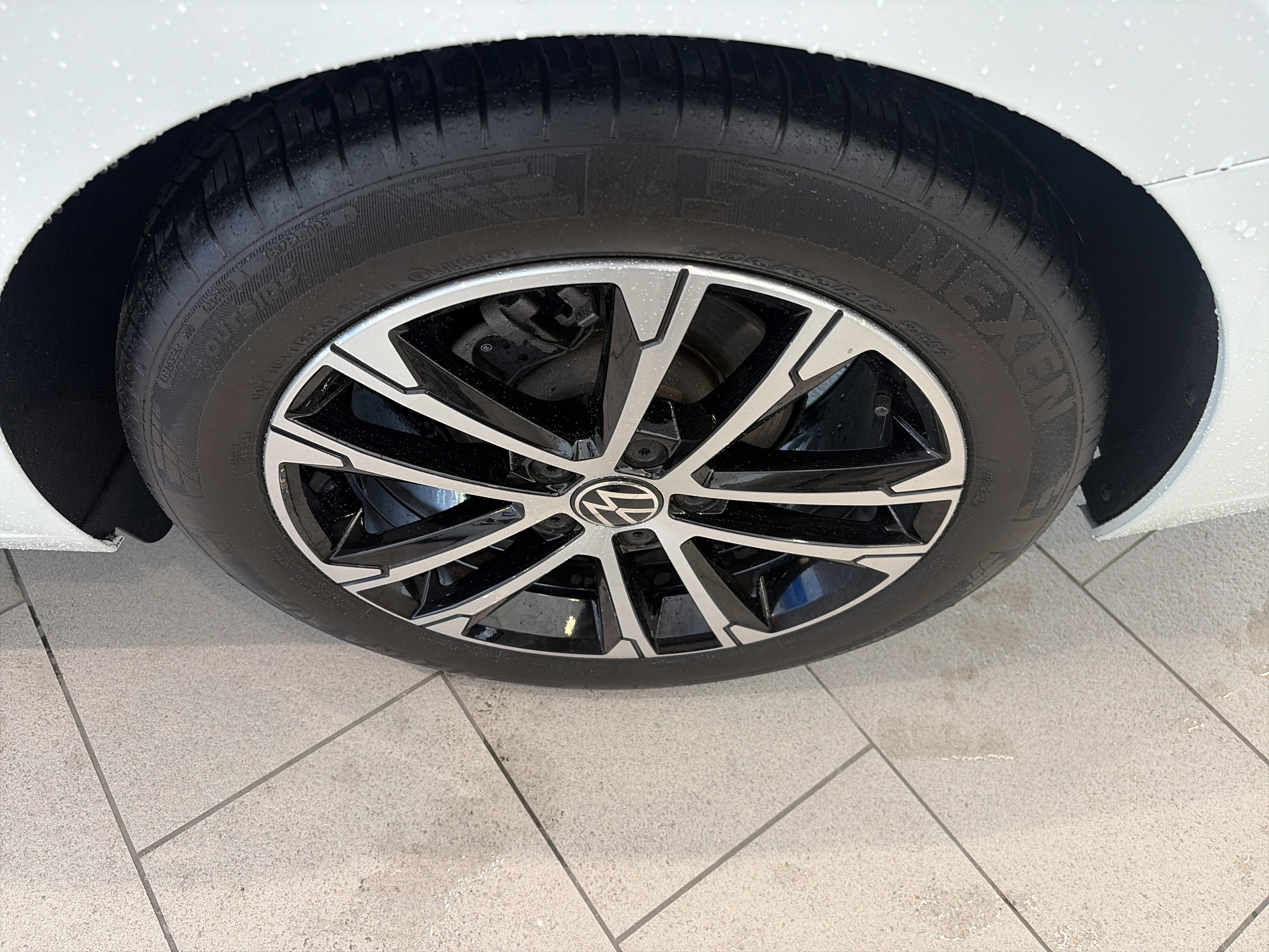 Used 2024 Volkswagen Jetta Sport FWD image 10