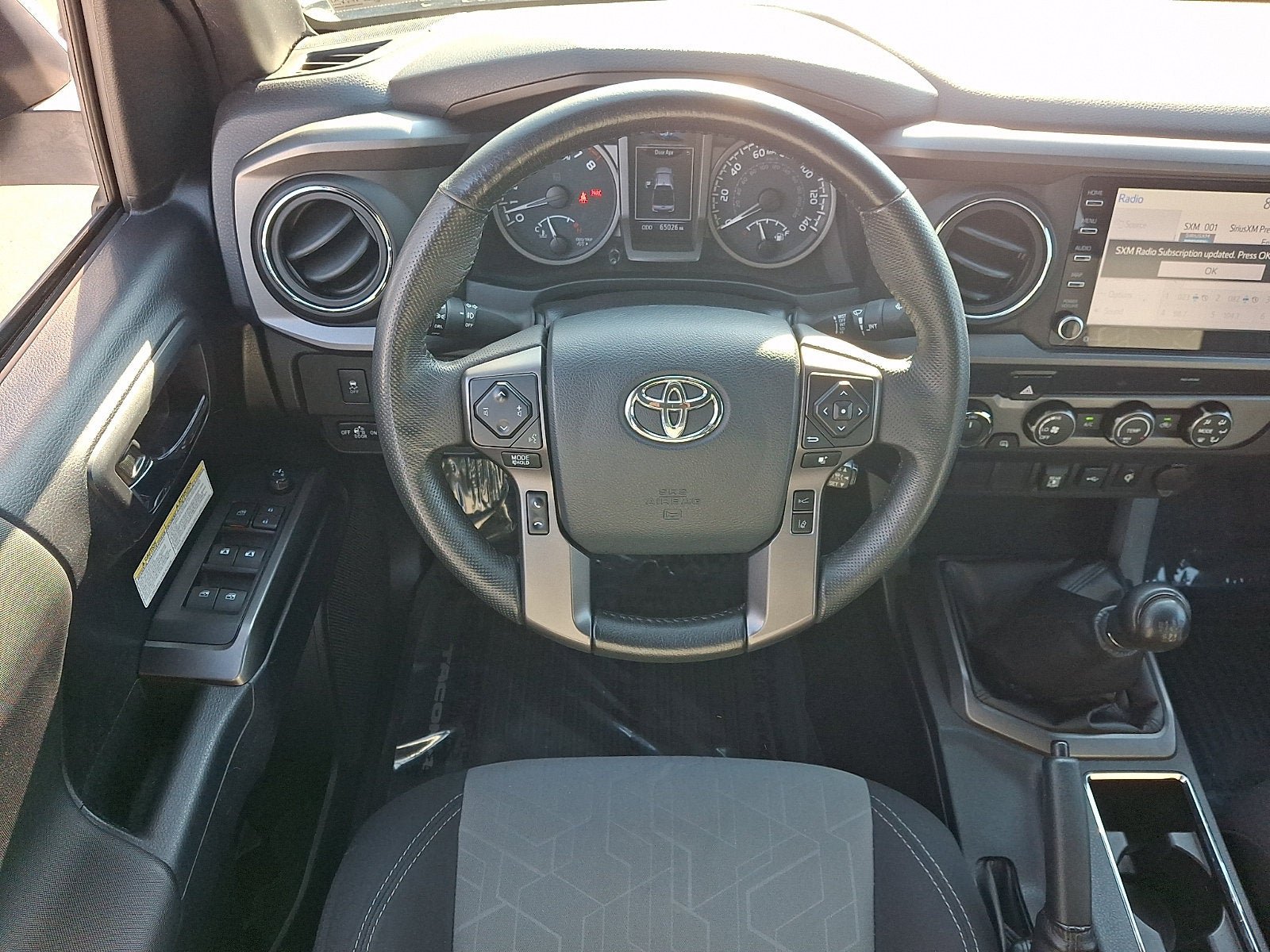 Used 2020 Toyota Tacoma TRD Off-Road AWD/4WD image 11