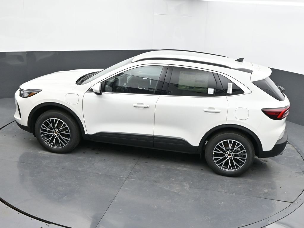 New 2026 Ford Escape SE w/ Class II Trailer Tow Package image 39