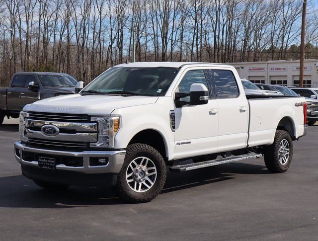 Used 2019 Ford F250 Lariat w/ Lariat Value Package AWD/4WD image 2