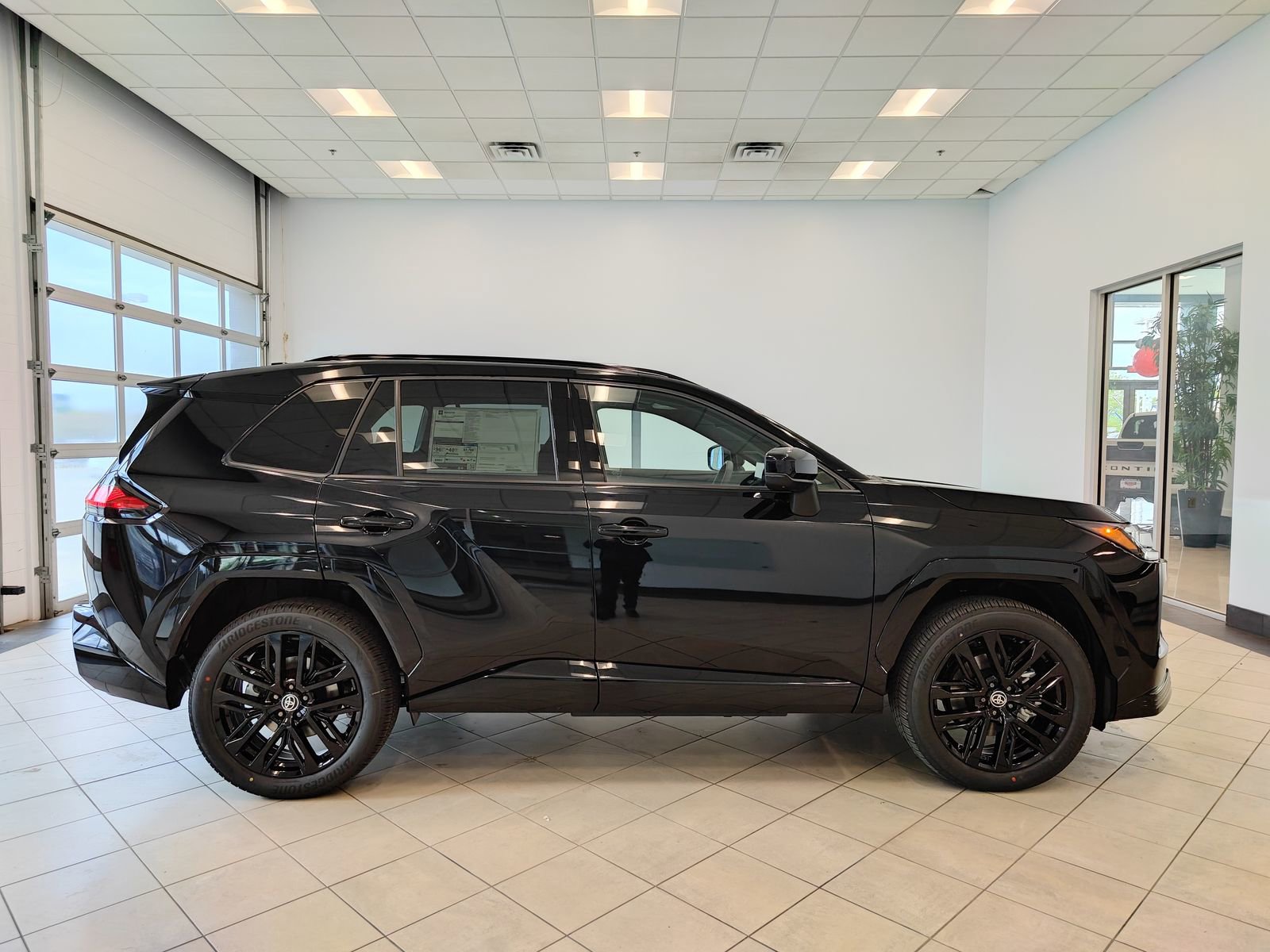 New 2026 Toyota RAV4 XSE w/ Weather Package AWD/4WD image 2