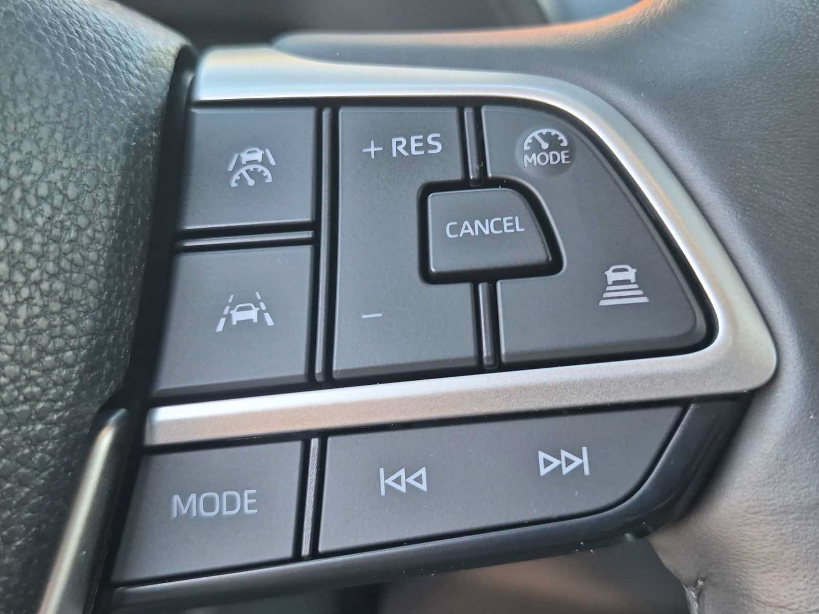 Used 2024 Toyota Grand Highlander AWD Hybrid image 24