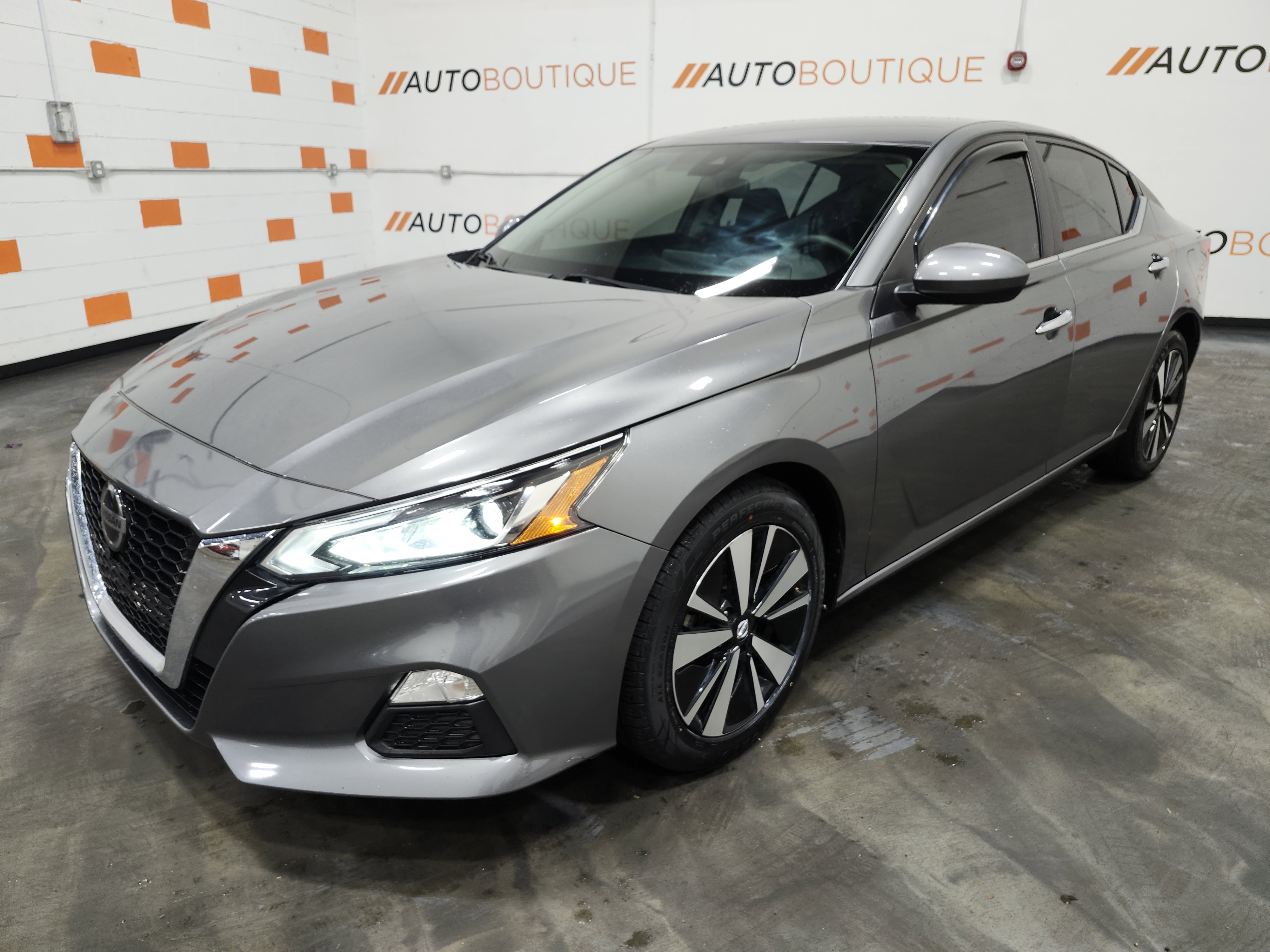 Used 2022 Nissan Altima 2.5 SV image 11