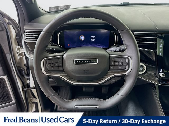Used 2022 Jeep Wagoneer Series III w/ Premium Group I AWD/4WD image 16
