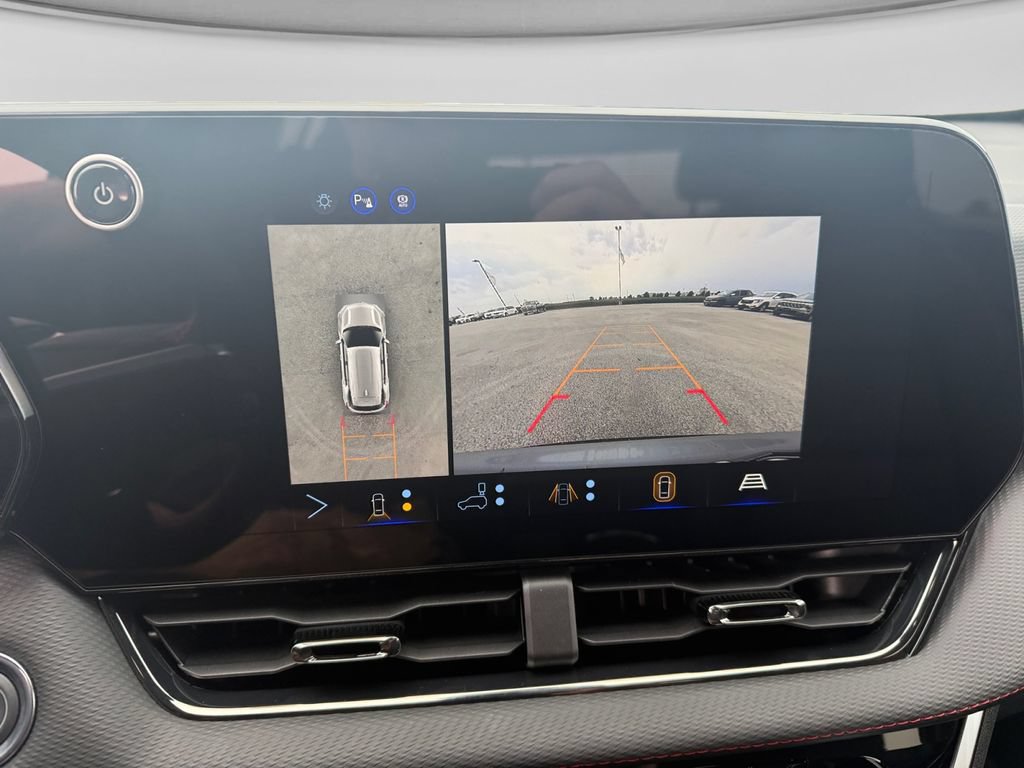 New 2027 Chevrolet Equinox RS w/ Safety and Technology Package AWD/4WD image 25