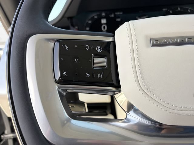 Used 2025 Land Rover Range Rover Autobiography AWD/4WD image 8