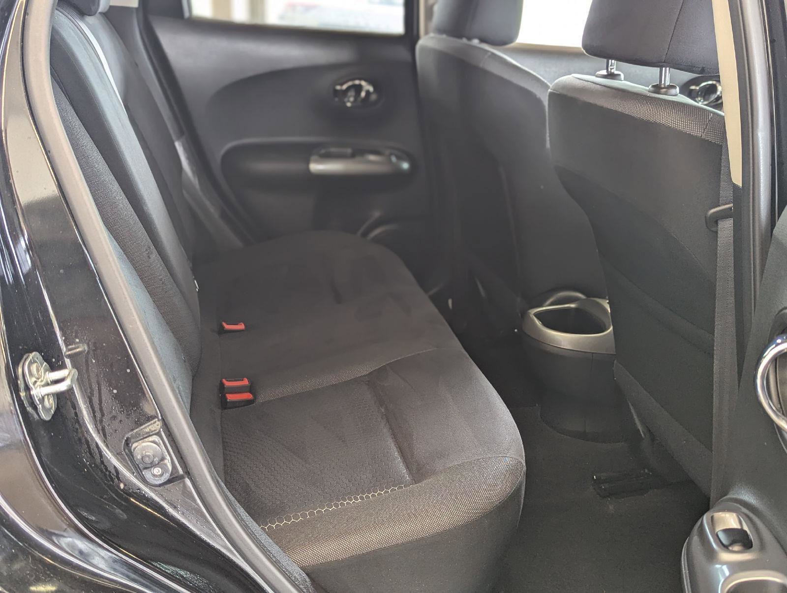 Used 2017 Nissan Juke SV AWD/4WD image 17