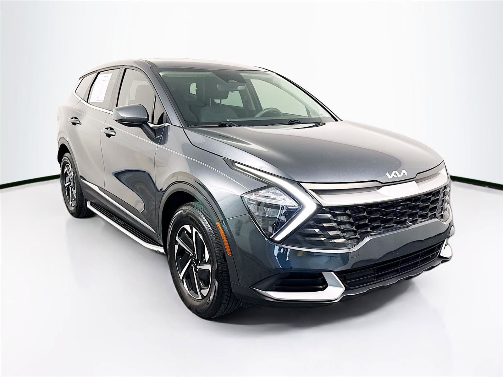 Used 2023 Kia Sportage LX image 34