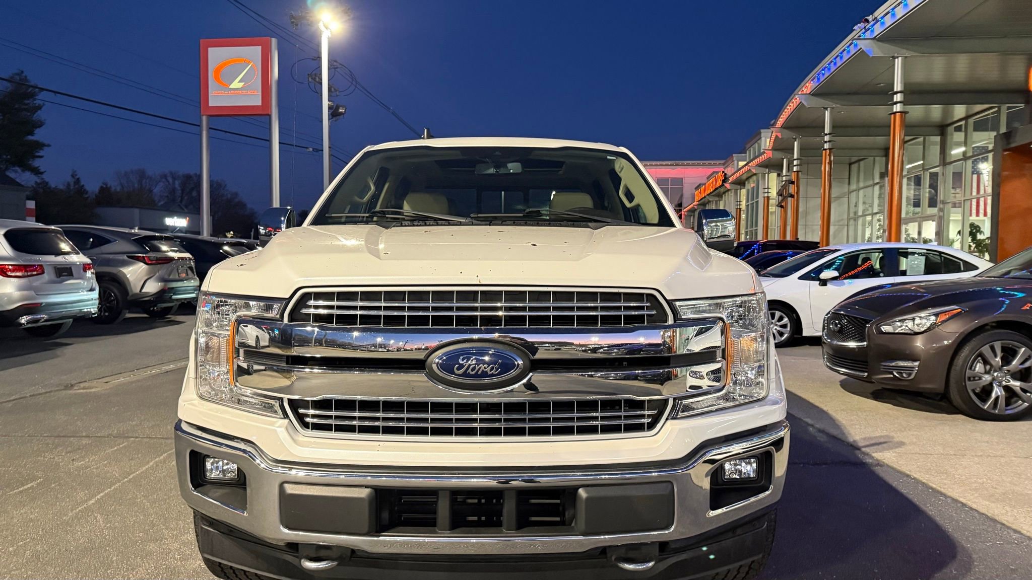 Used 2019 Ford F150 Lariat AWD/4WD image 9