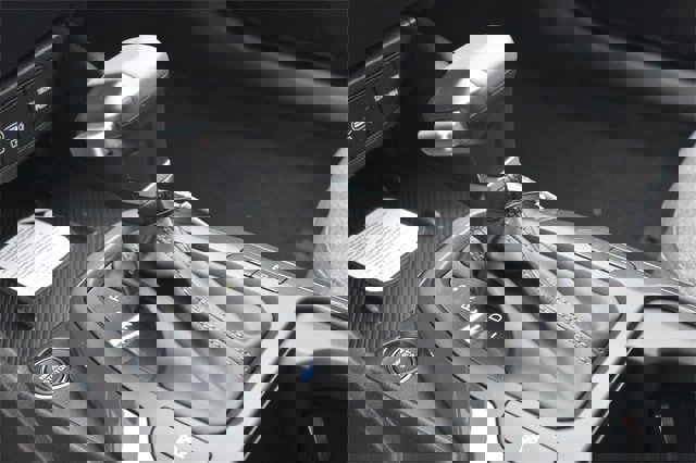 New 2025 Kia K4 EX image 20