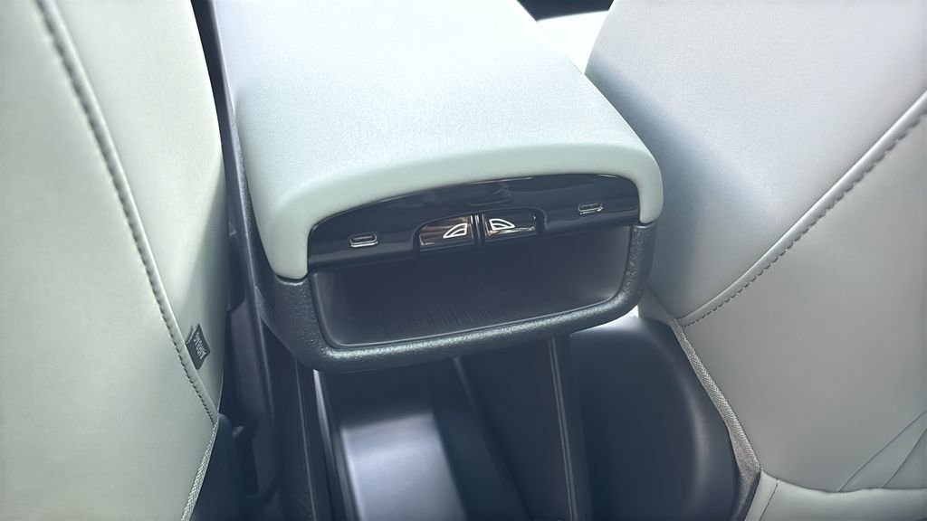 New 2026 Volvo EX30 Ultra w/ Climate Package AWD/4WD image 9