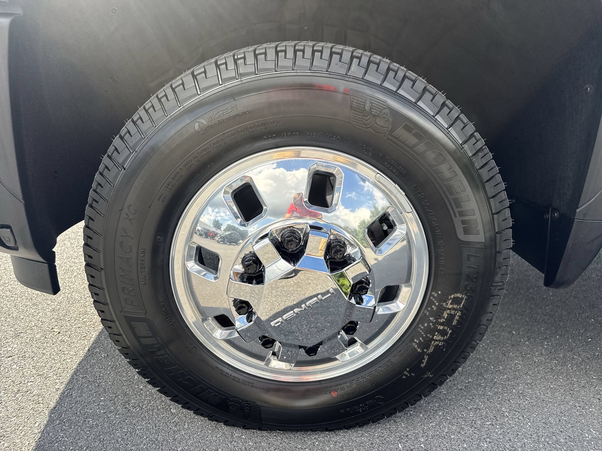 New 2026 GMC Sierra 3500 Denali w/ Denali Reserve Package AWD/4WD image 19