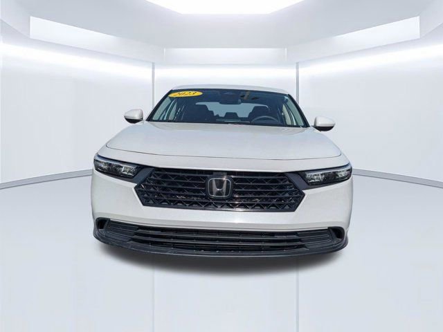 Used 2023 Honda Accord LX image 9