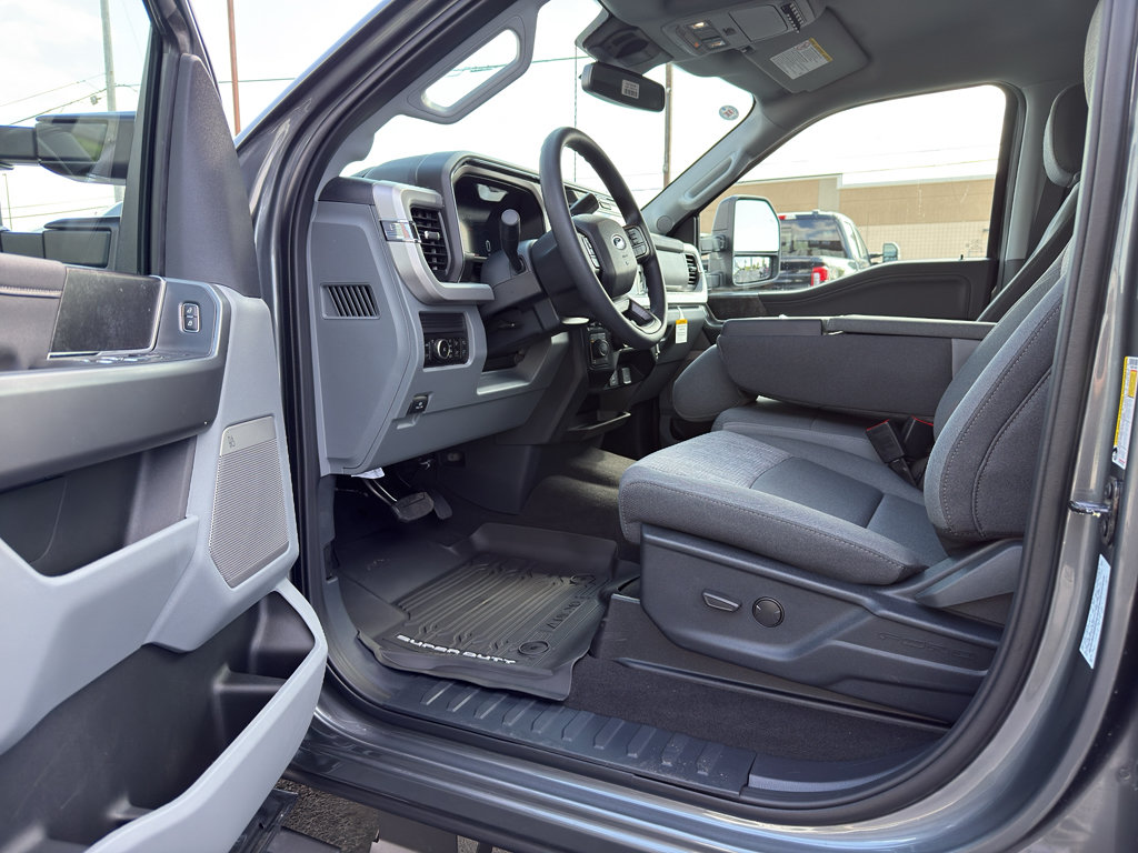 New 2026 Ford F350 XLT AWD/4WD image 10