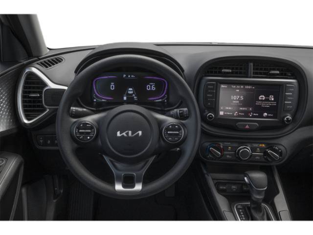Certified 2025 Kia Soul LX w/ LX Technology Package FWD image 6