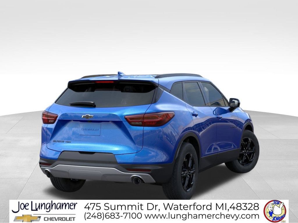 New 2026 Chevrolet Blazer LT w/ Midnight/Sport Edition AWD/4WD image 4