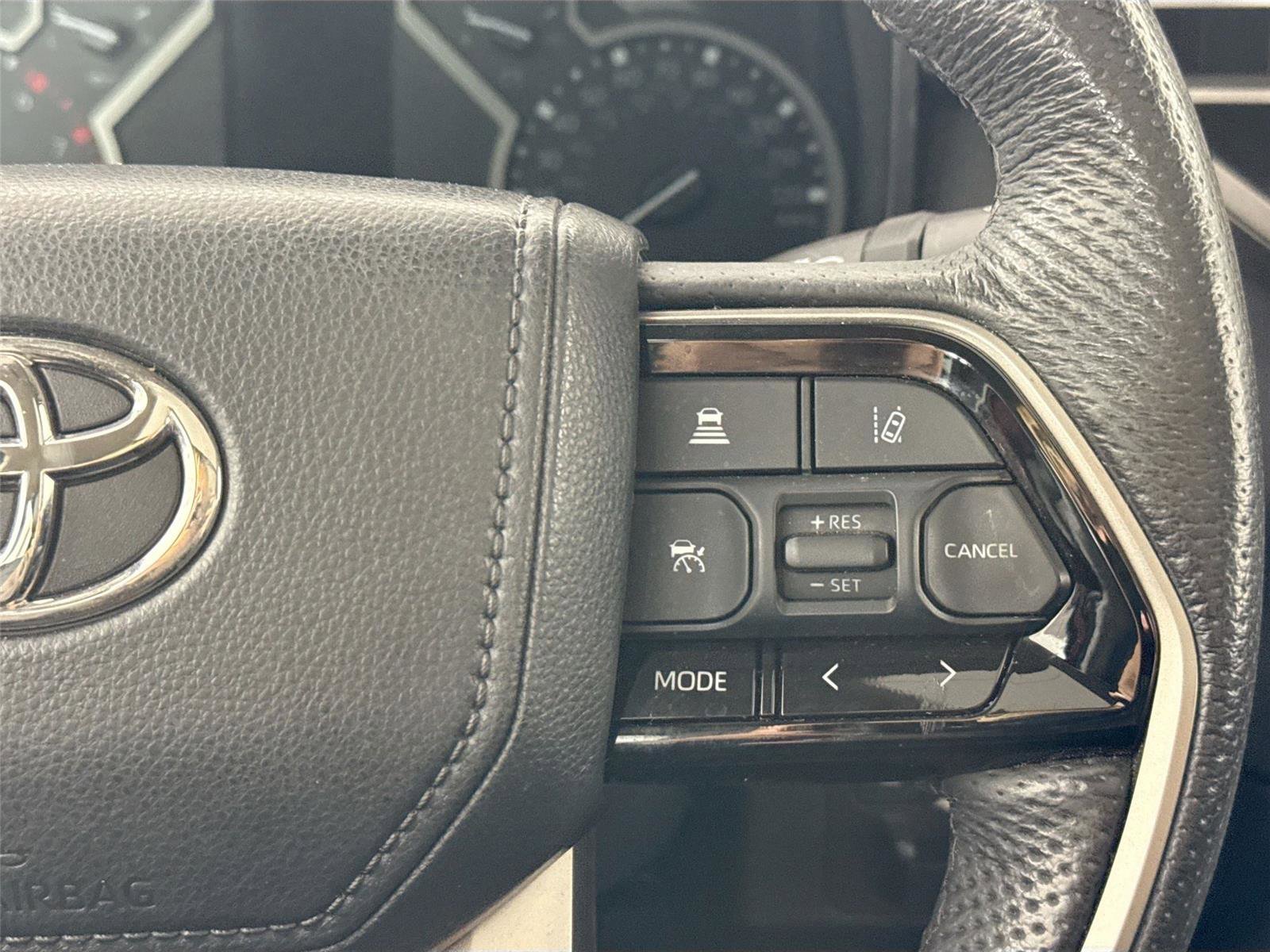 Used 2023 Toyota Tundra Limited AWD/4WD image 20