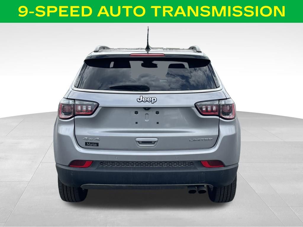 Used 2022 Jeep Compass Limited image 10