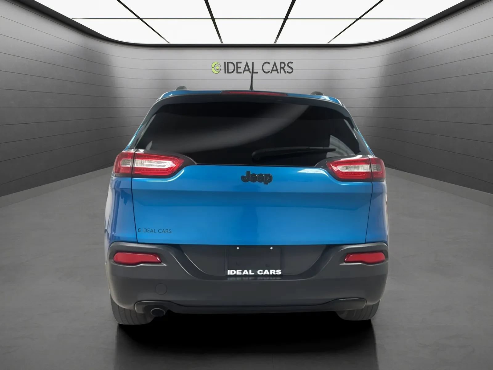 Used 2017 Jeep Cherokee Sport FWD image 6