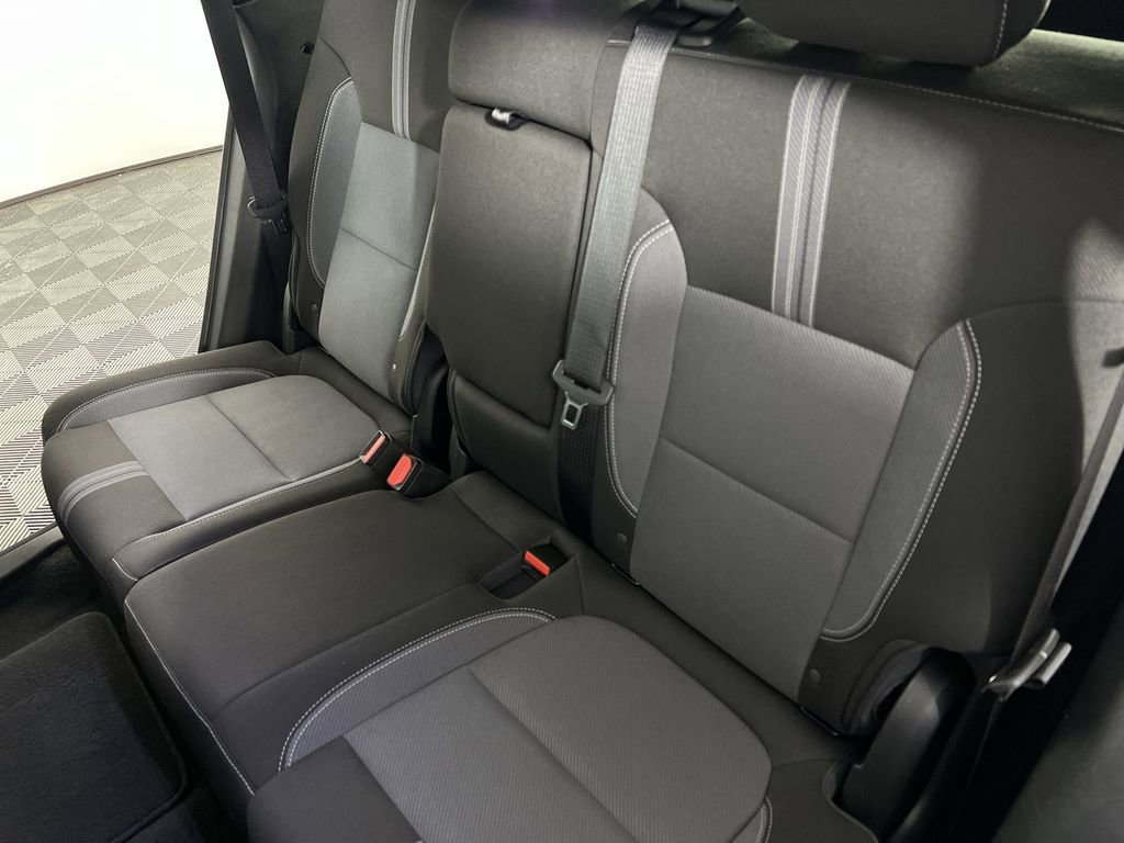 Used 2025 Chevrolet Blazer LT image 24