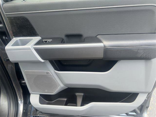 New 2026 Ford F250 XLT w/ XLT Premium Package image 16