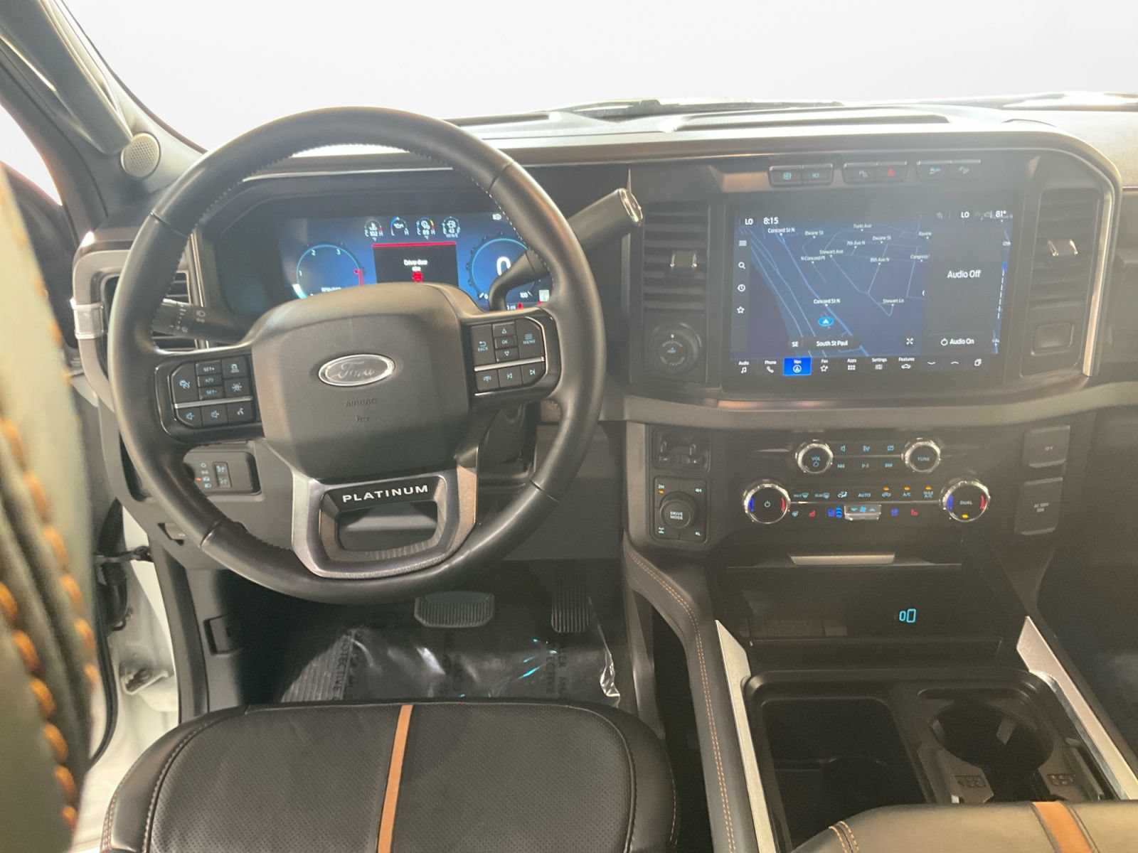 Used 2023 Ford F350 Platinum w/ FX4 Off-Road Package AWD/4WD image 10