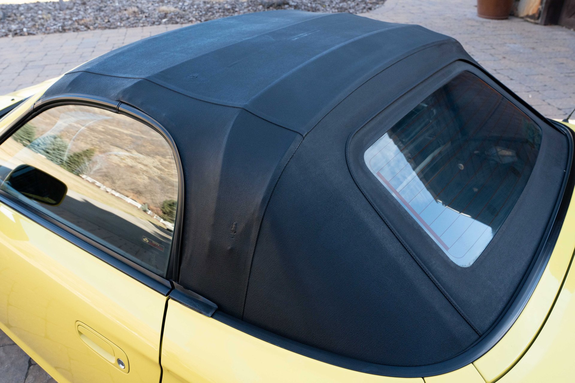 Used 2001 Toyota MR2 image 21