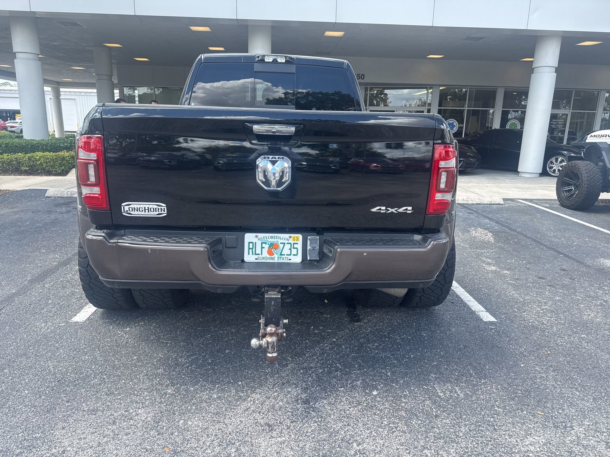 Used 2022 RAM 3500 Limited image 5