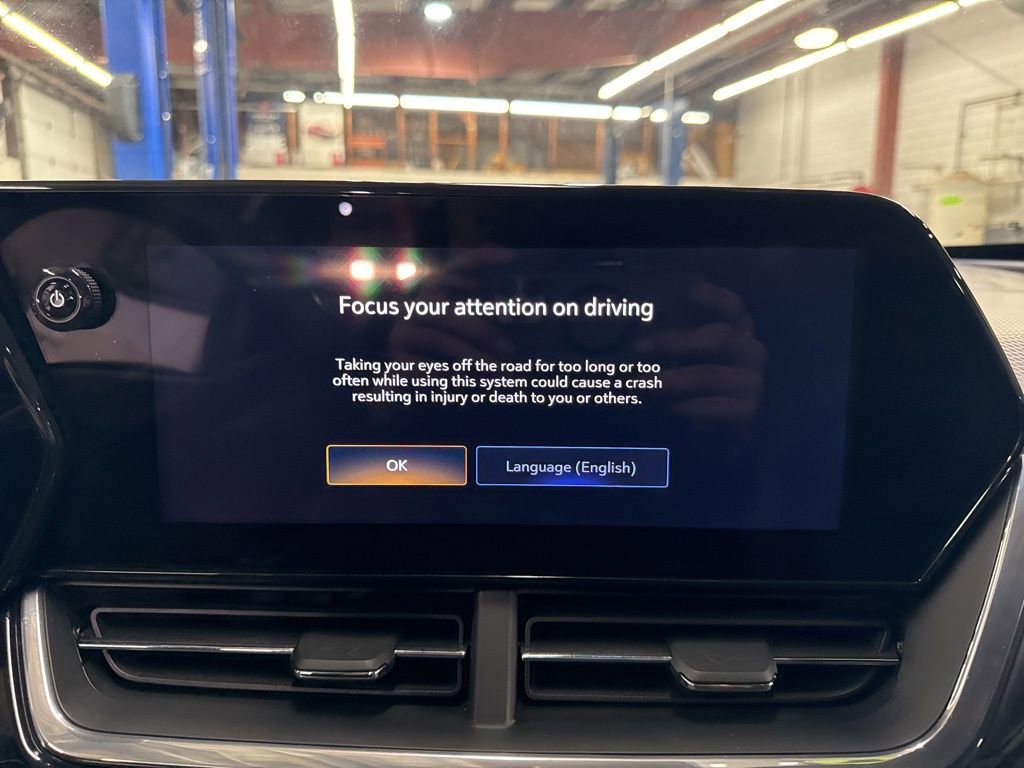 Used 2024 Chevrolet Trax RS w/ Driver Confidence Package image 20