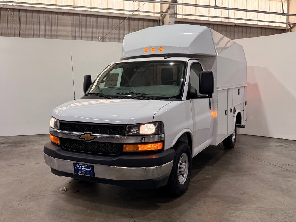 New 2025 Chevrolet Express 3500 w/ Power Convenience Package image 2