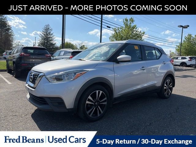 Certified 2019 Nissan Kicks SV FWD image 3