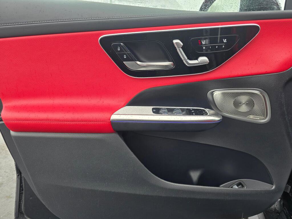 New 2026 Mercedes-Benz GLC 300 4MATIC image 32