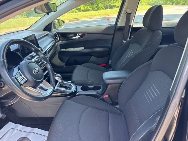 Used 2019 Kia Forte S w/ S Premium Package FWD image 15