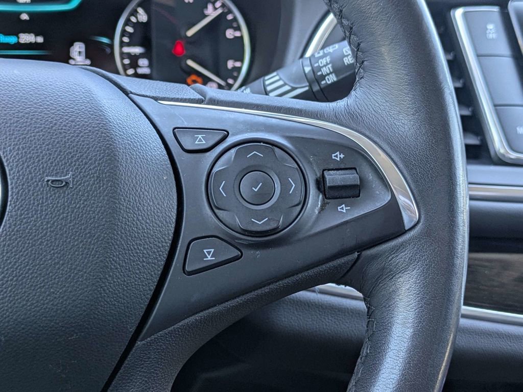 Used 2019 Buick Enclave Avenir w/ Avenir Technology Package FWD image 27